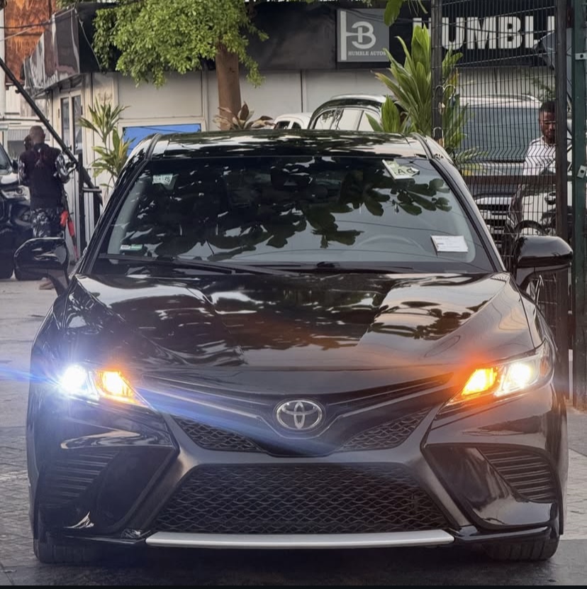 Cropped Faux leather Jacket