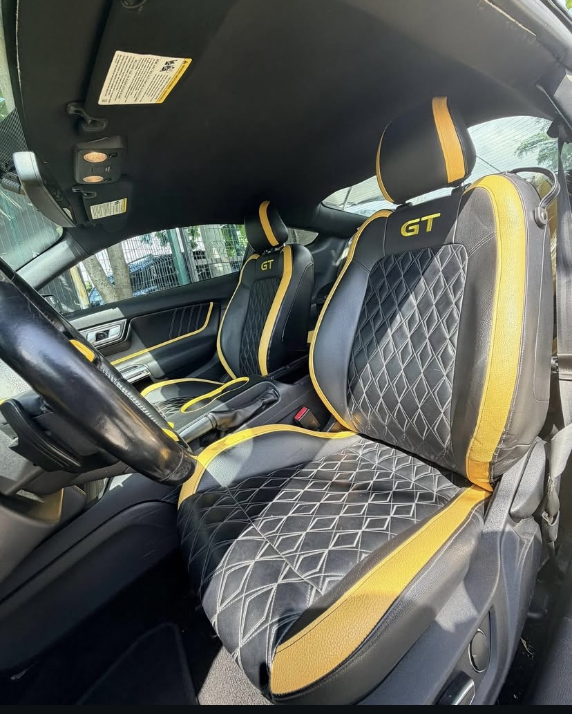 Cropped Faux leather Jacket