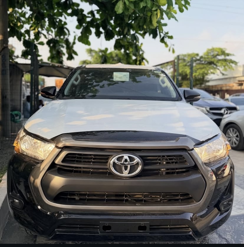 Cropped Faux leather Jacket