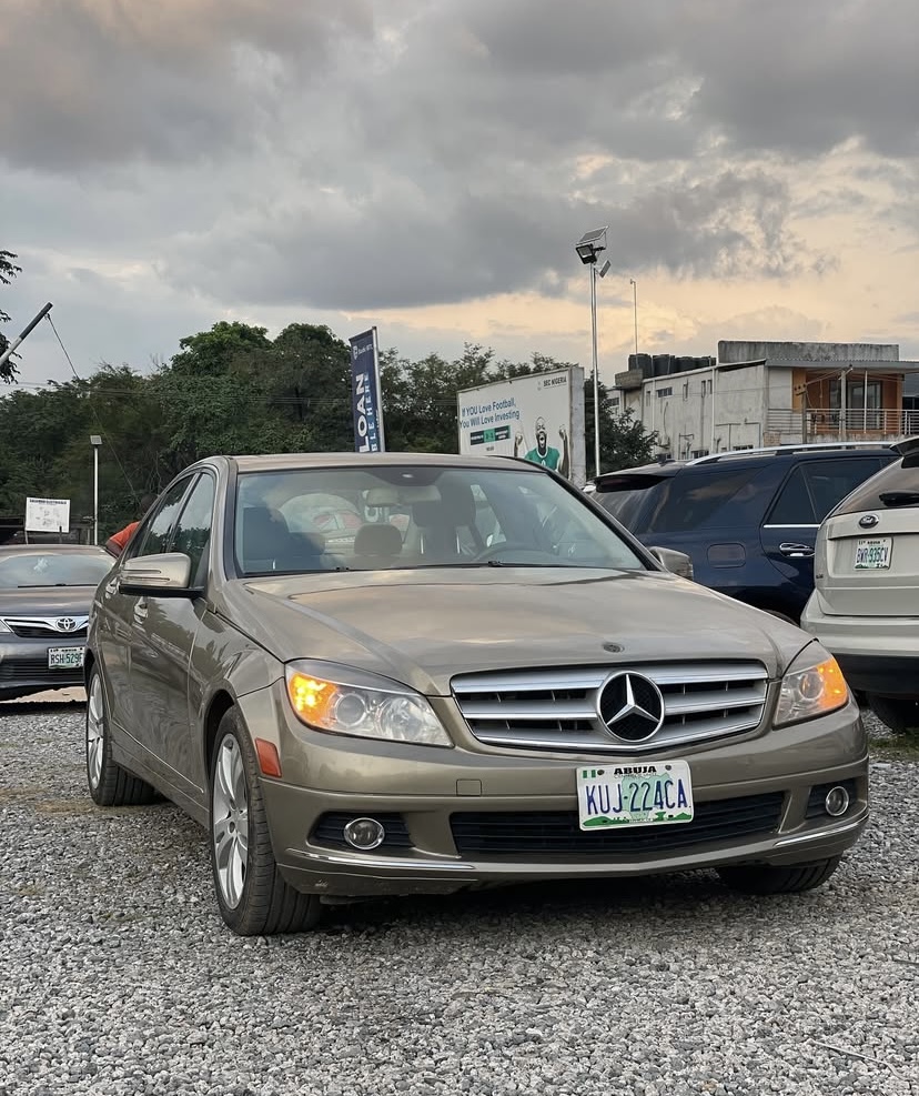 Cropped Faux leather Jacket