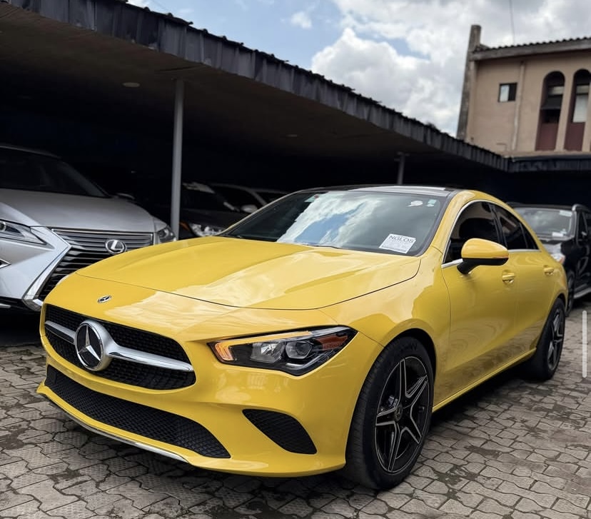 Cropped Faux leather Jacket