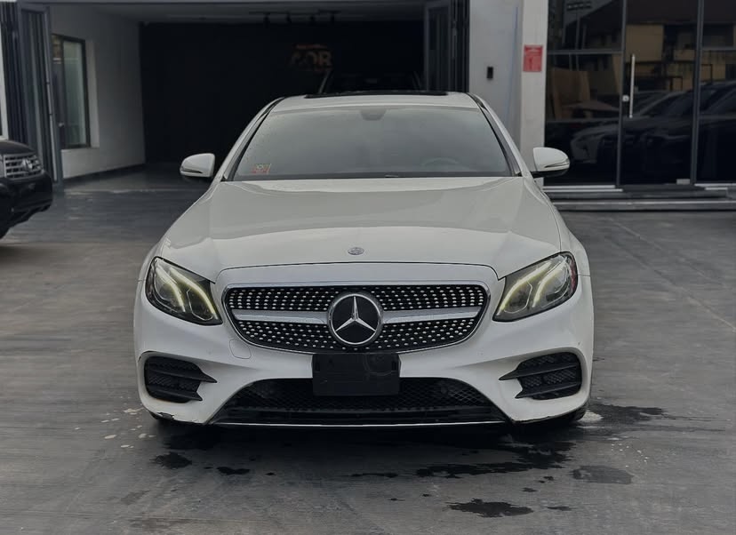 Cropped Faux leather Jacket