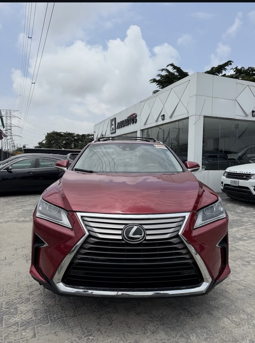 Cropped Faux leather Jacket