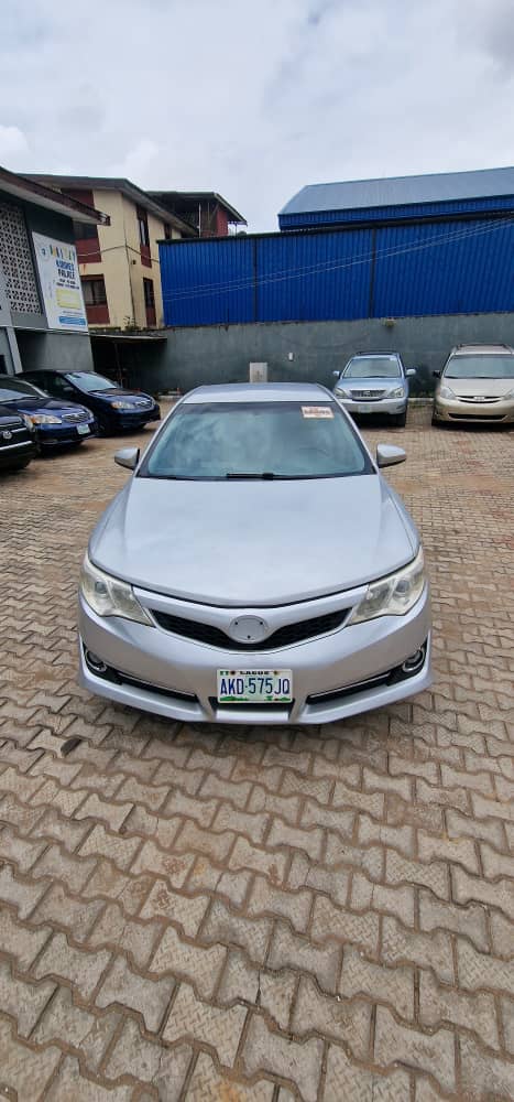 Cropped Faux leather Jacket